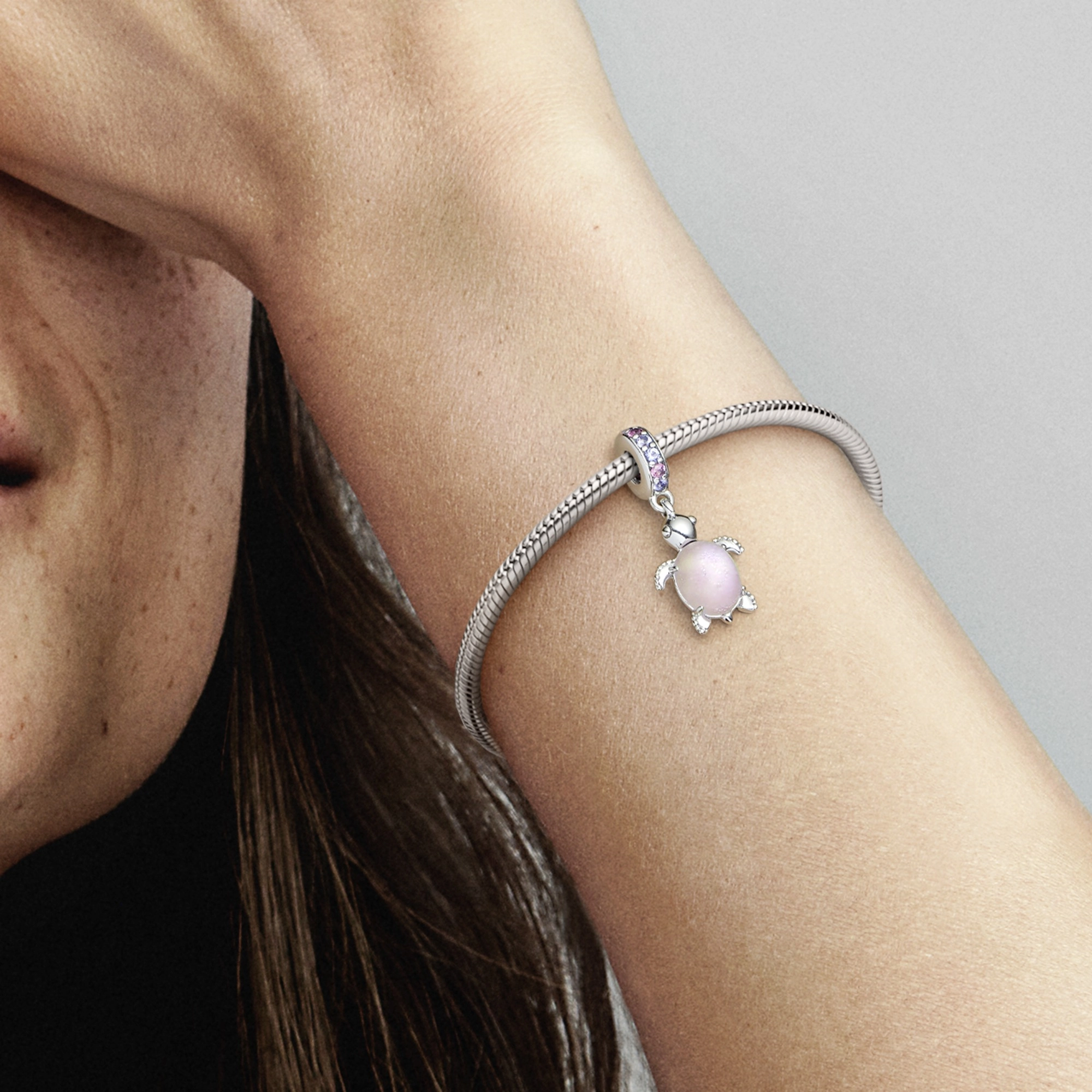 PANDORA Moments Серебряный Шарм/ 798939C02