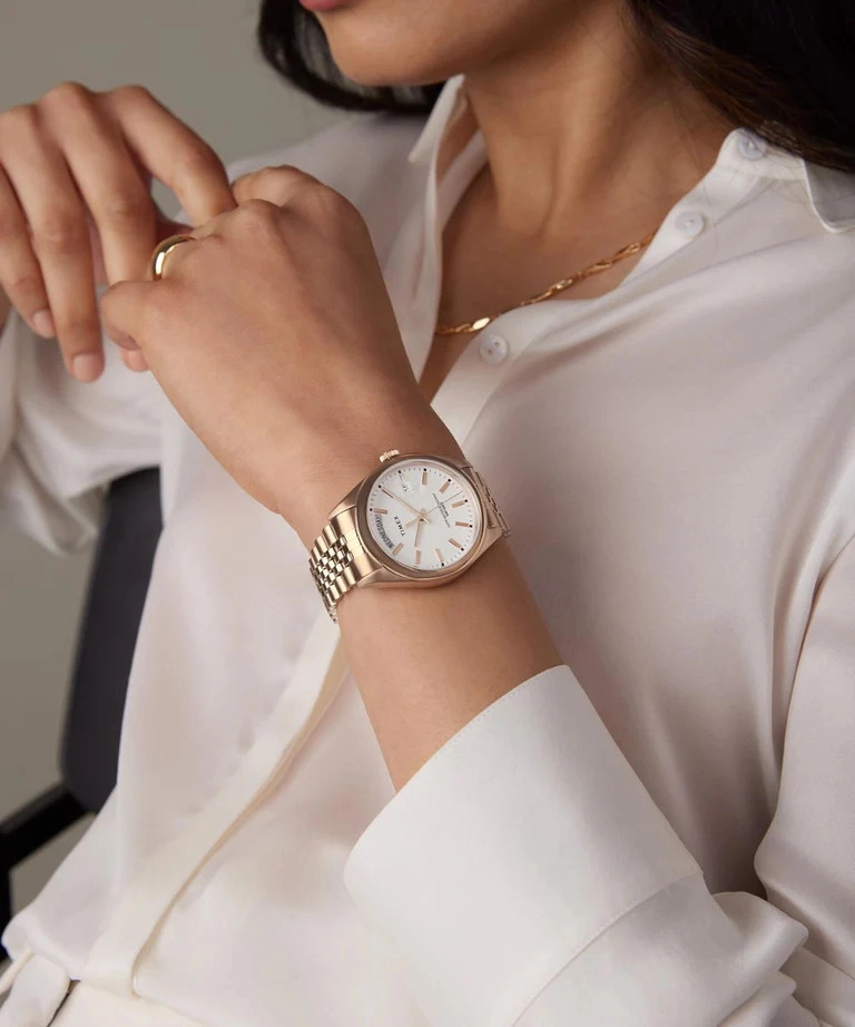 Timex  Ladies  Wristwatch/ TW2W32200