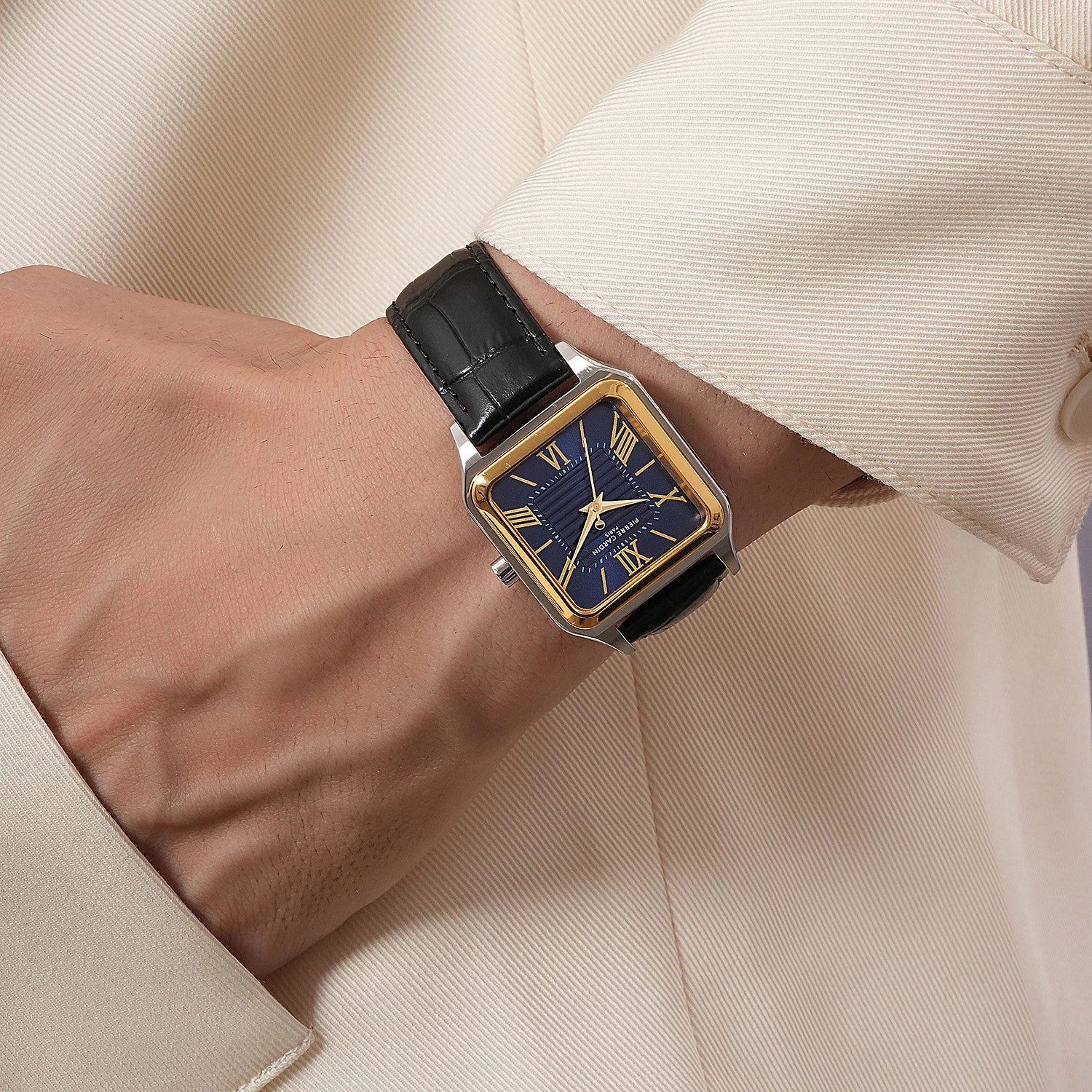 Pierre Cardin  Men's  Wristwatch/ CF.1006.LB.2