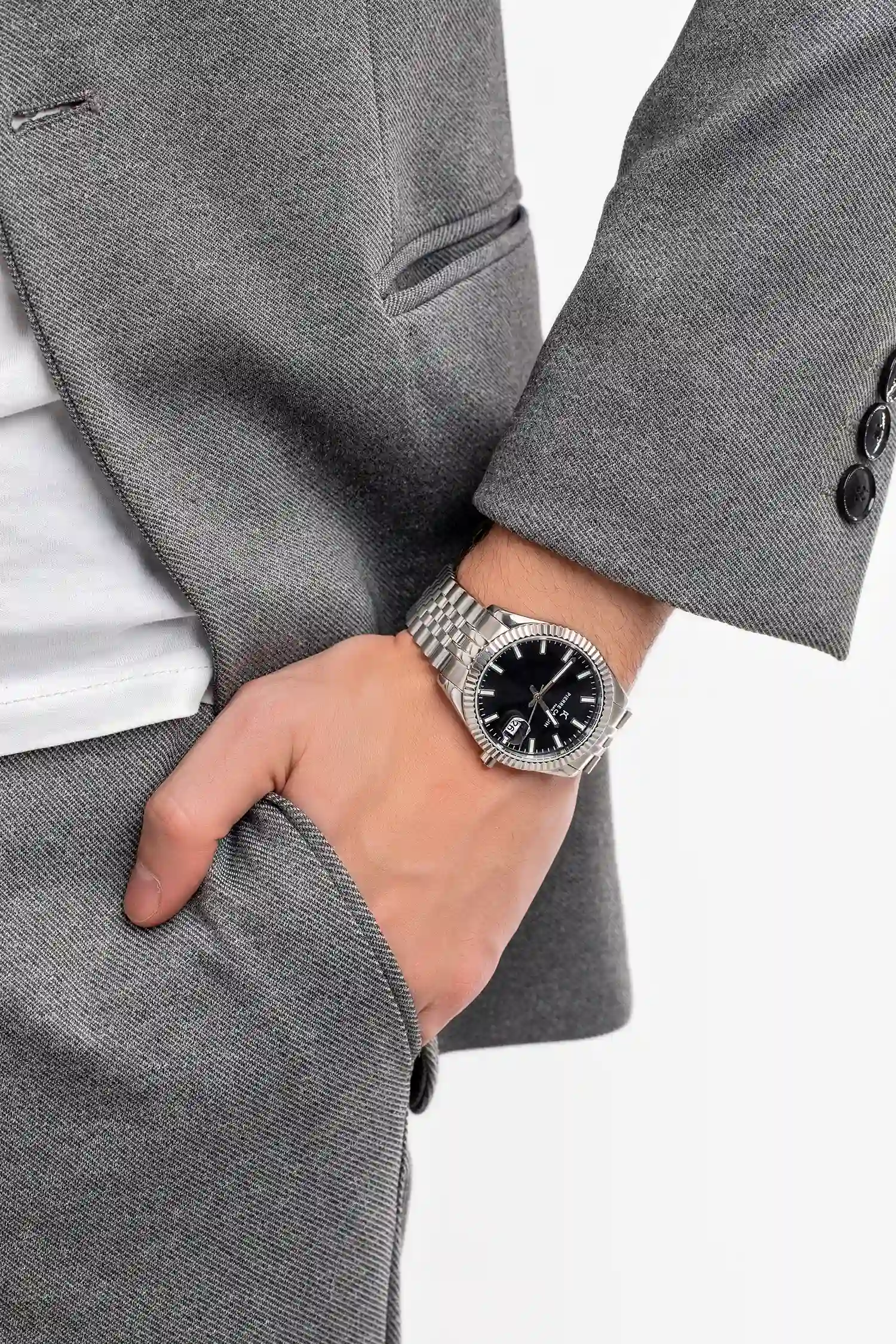Pierre Cardin  Unisex  Ժամացույց/ COP.0001