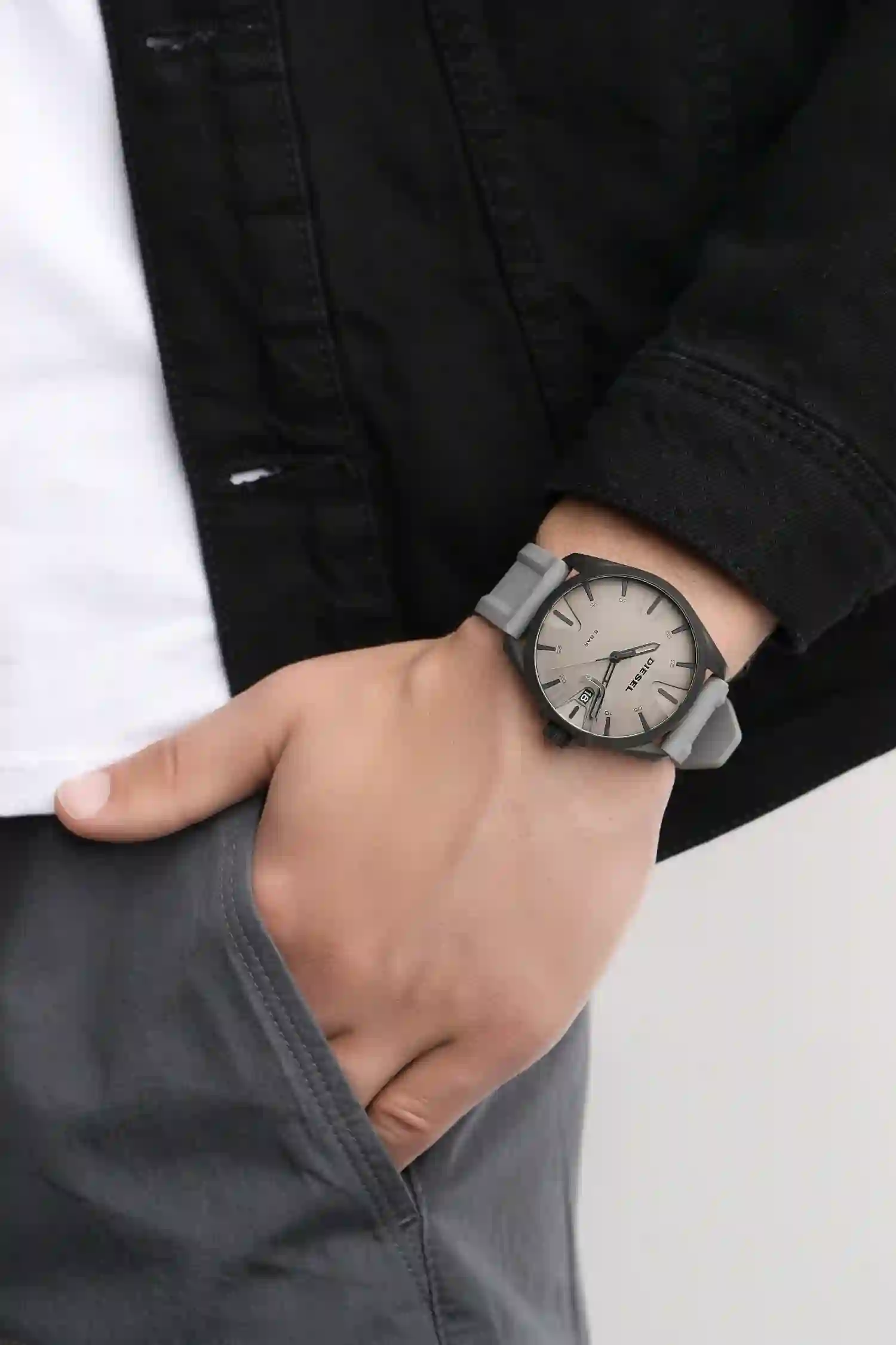 Buy Diesel - Quartz Wristwatch / DZ1878 | Time.am