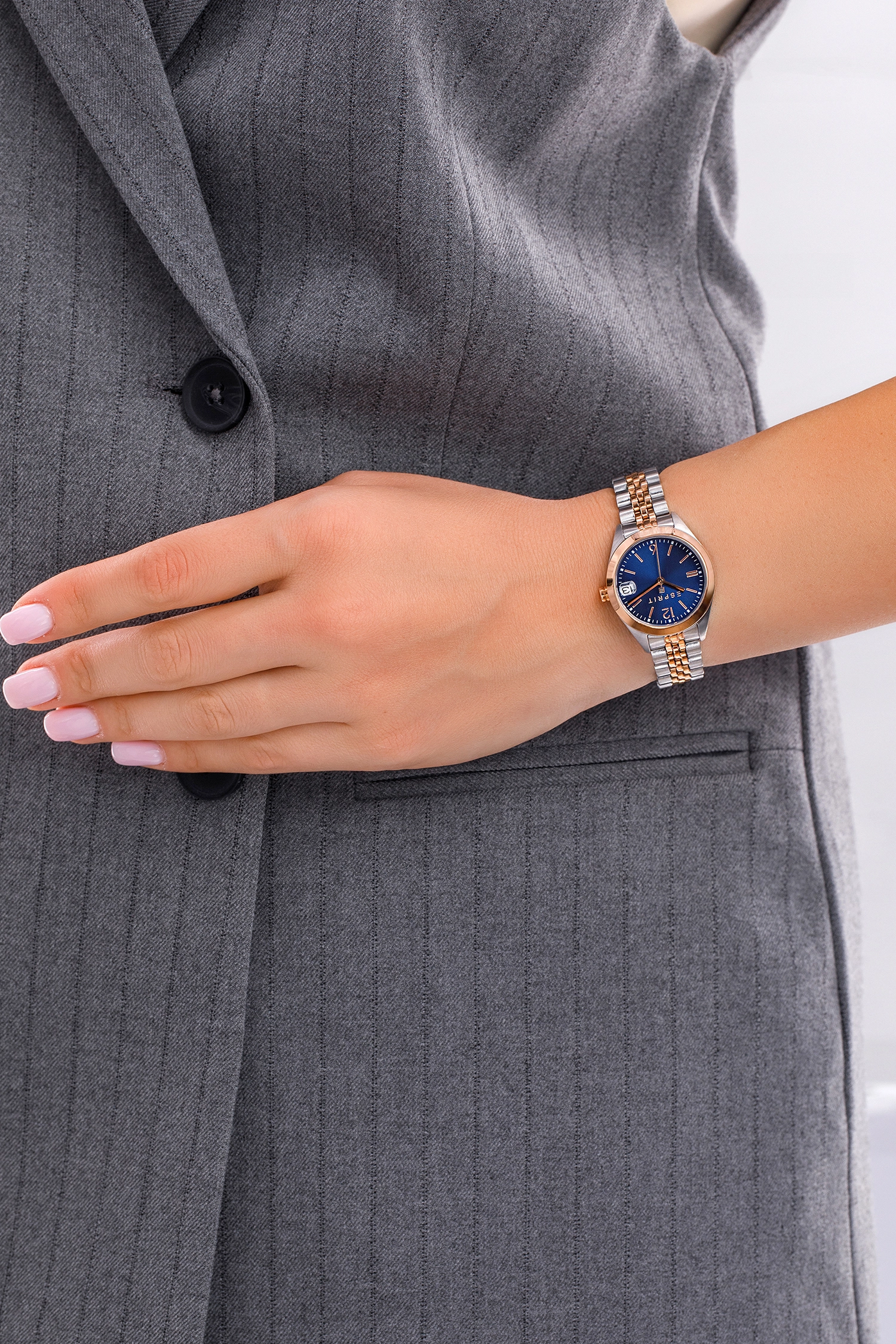 Esprit Կանացի Ժամացույց/ ES1L388M0085