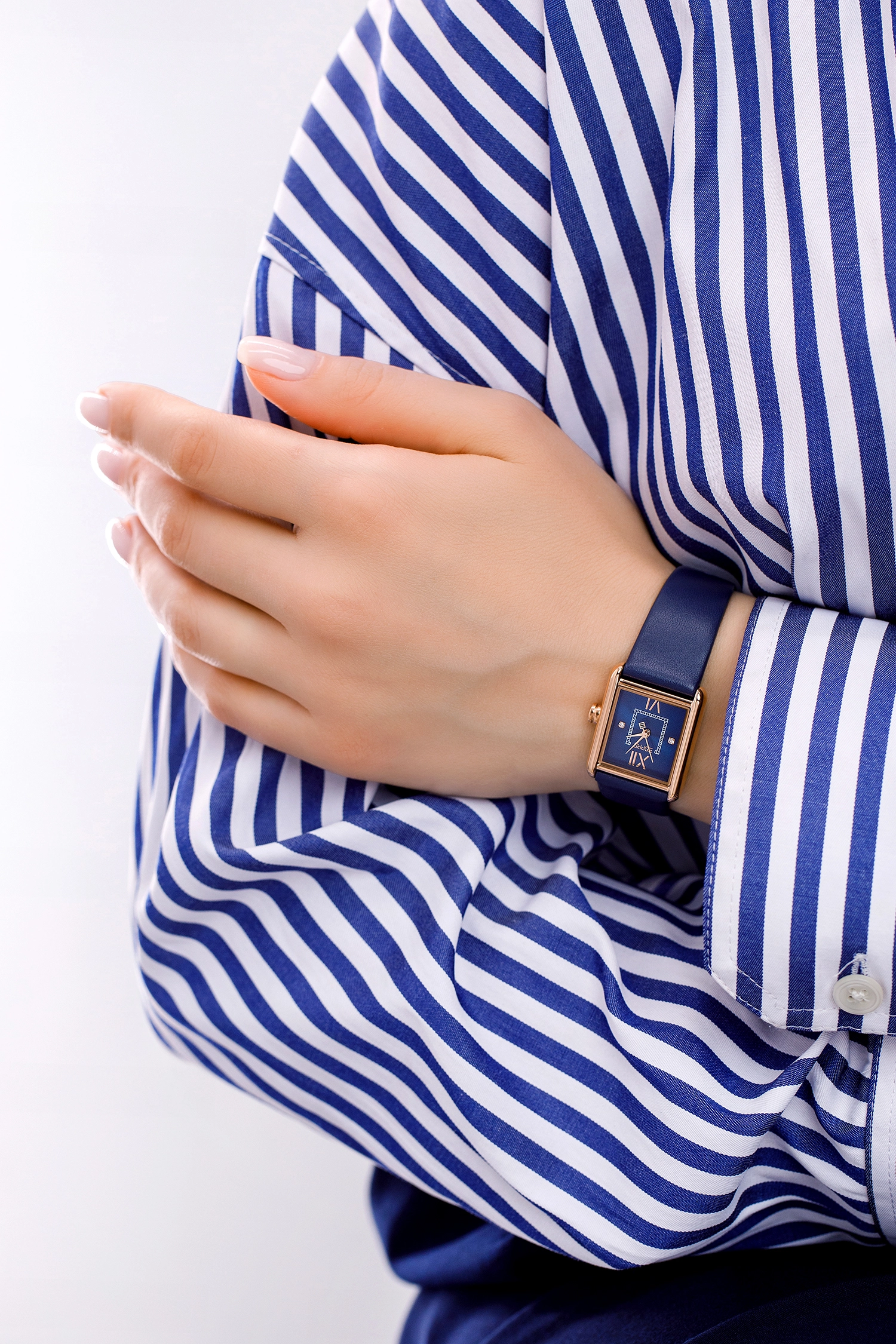 Esprit Կանացի Ժամացույց/ ES1L472L0035