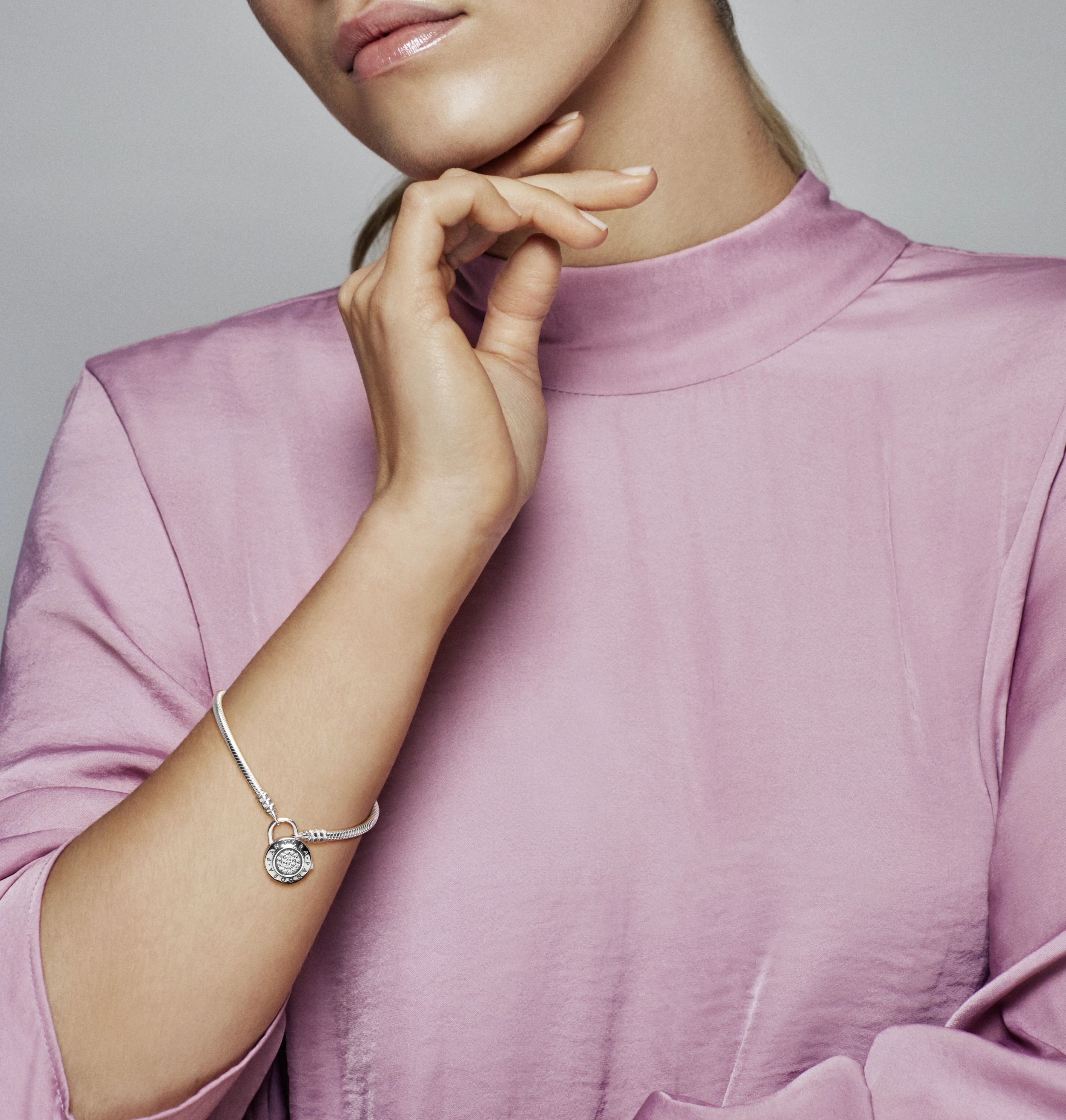 PANDORA Moments Silver Bracelet/ 597092CZ-21