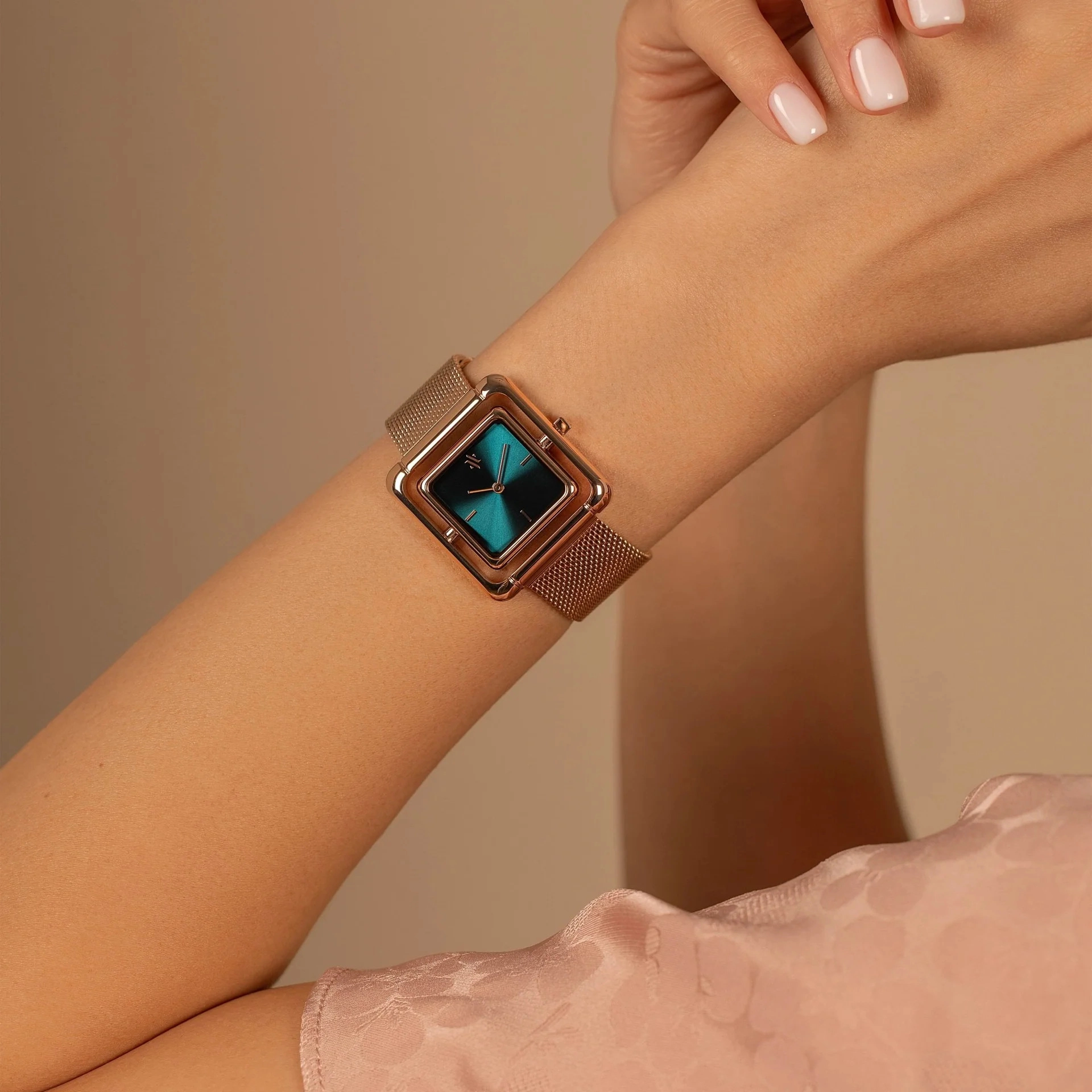 VANNA  Женские  Наручные часы/ UmbRGOc