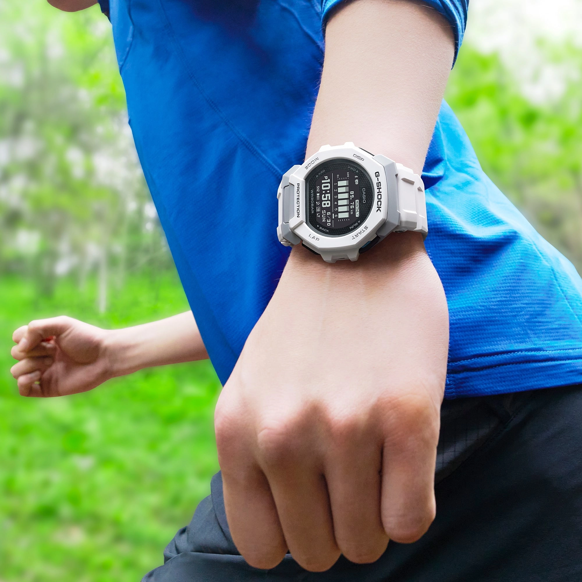 Casio G-Shock Мужские Наручные часы/ GBD-300-7DR