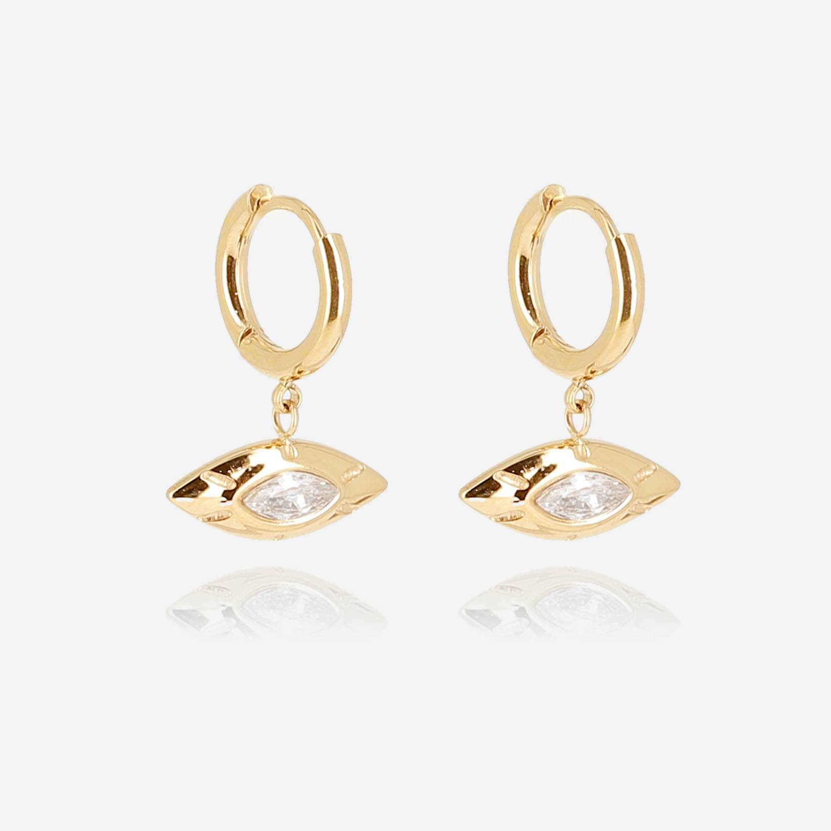 Zag Bijoux 24K Gold Plated Stainless Steel Surgical Earring/ SEM23174-01WHT