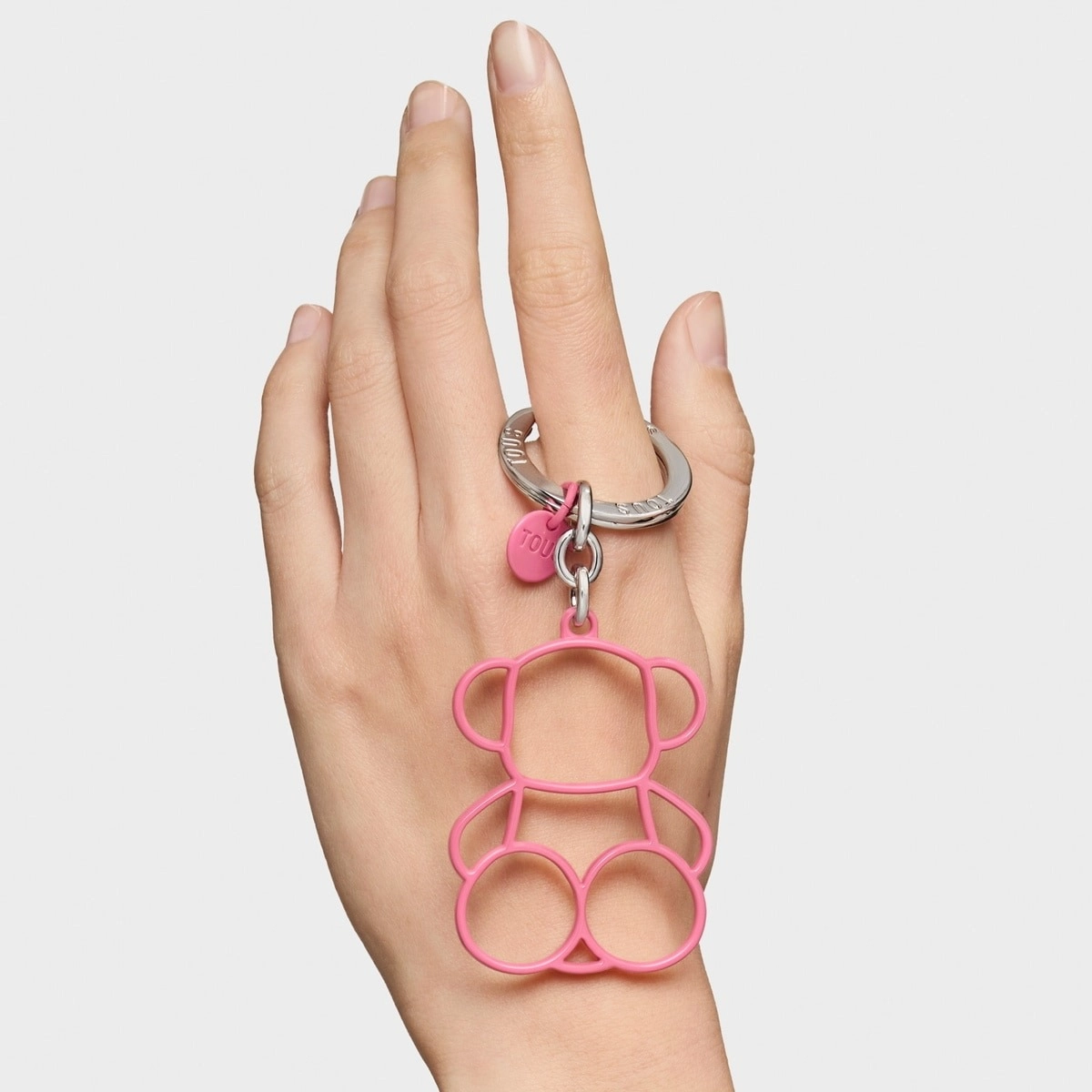 ZIN.LAT,KEYCHAIN SILHOU BOLD BEAR PINK