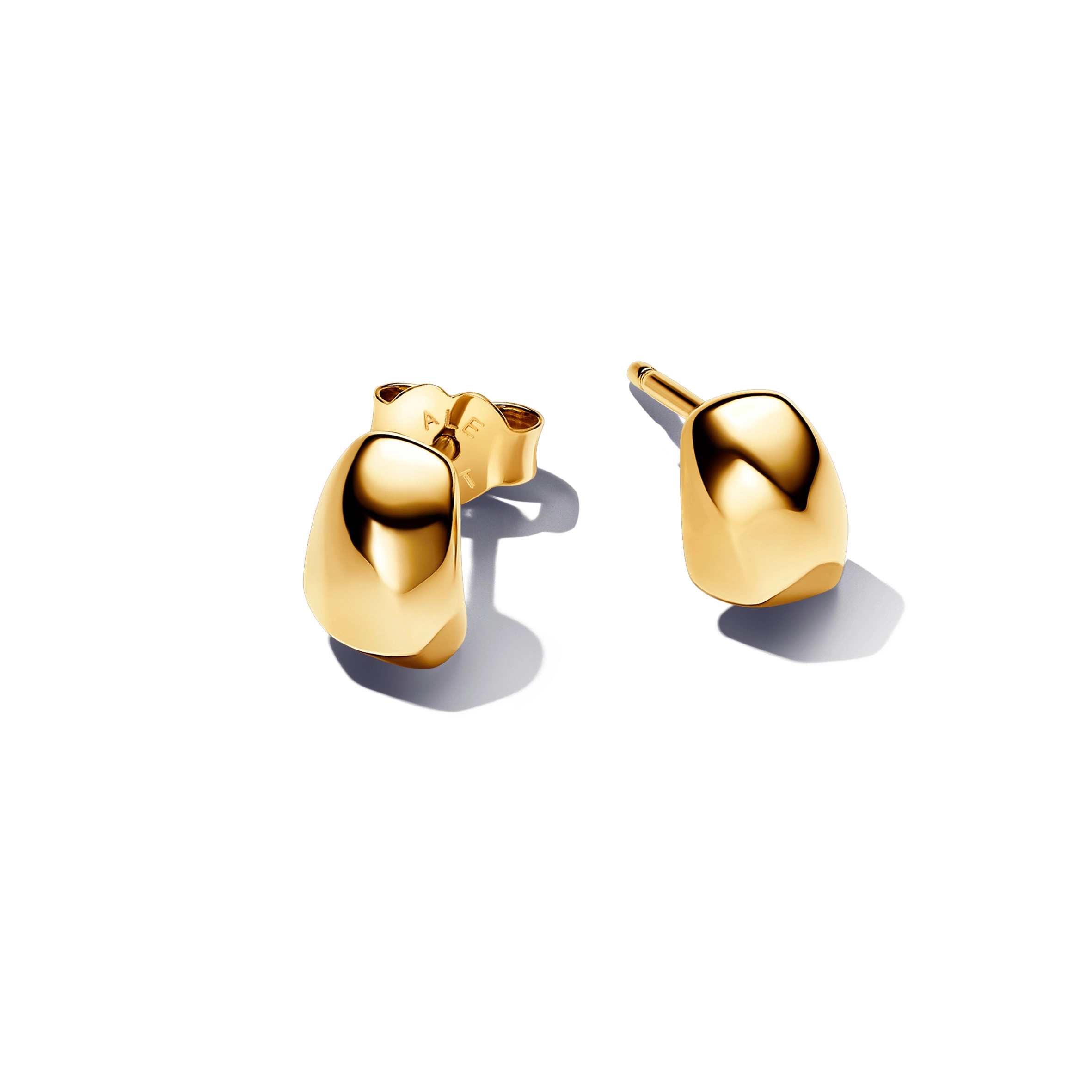 PANDORA Essence серебряные серьги с покрытием 14К золота/ 263298C00