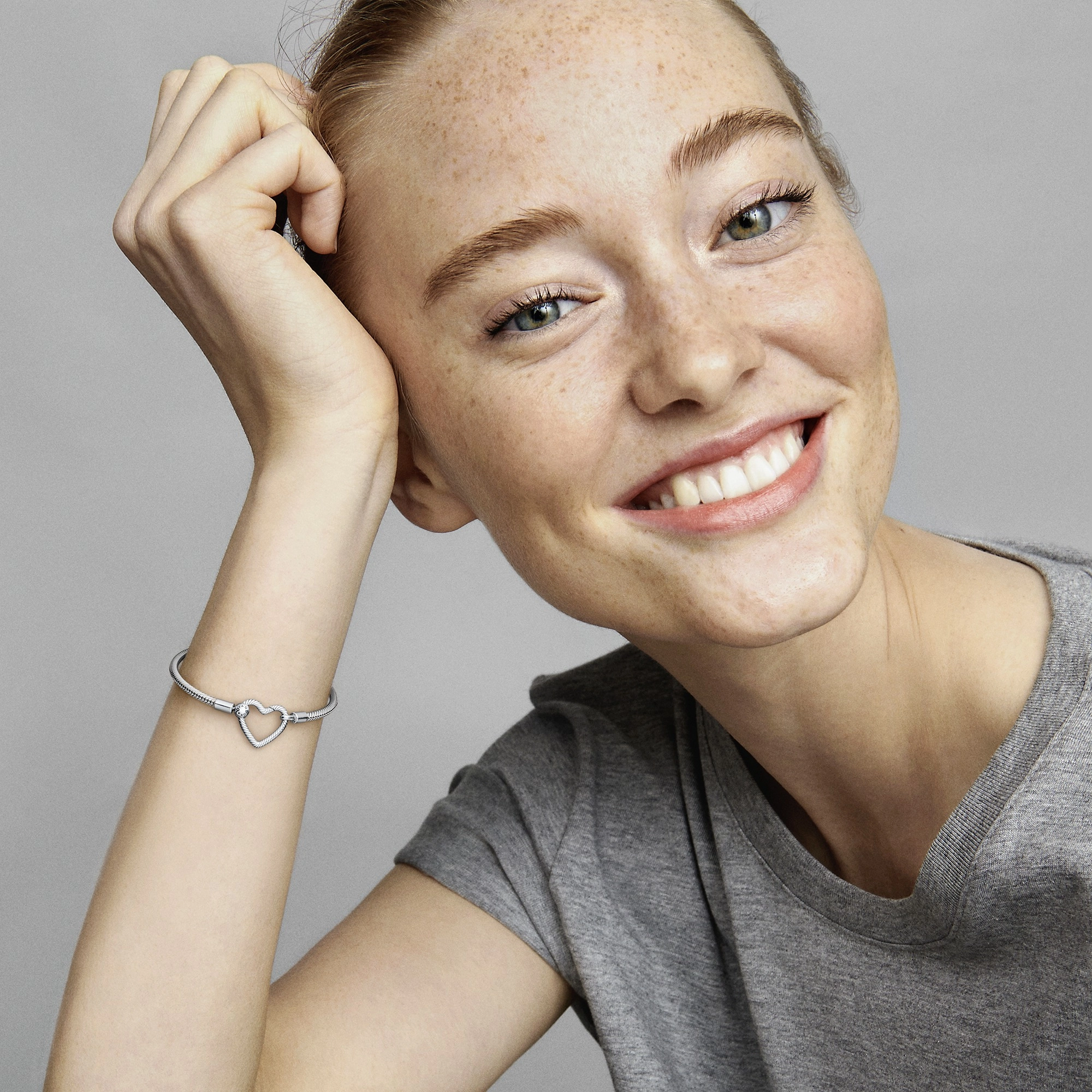 PANDORA Moments Silver Bracelet/ 599539C00-18