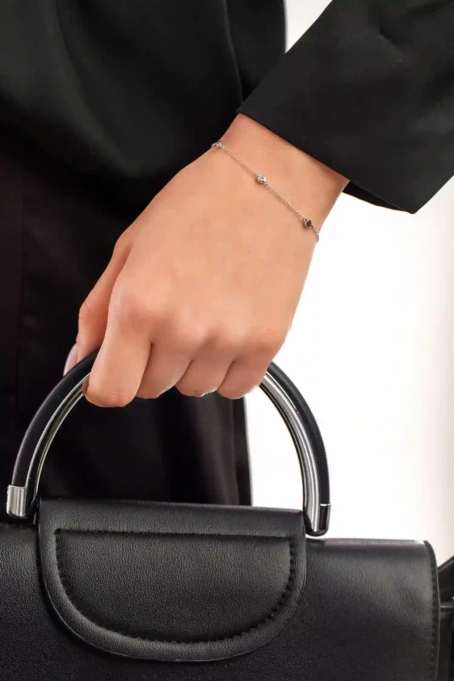 L'atelier Precieux Արծաթյա Թևնոց/ 87344618