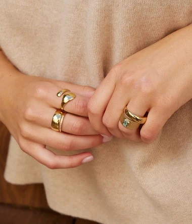 Zag Bijoux 24K Gold Plated Stainless Steel Surgical Ring/ SRL22056-01UNI