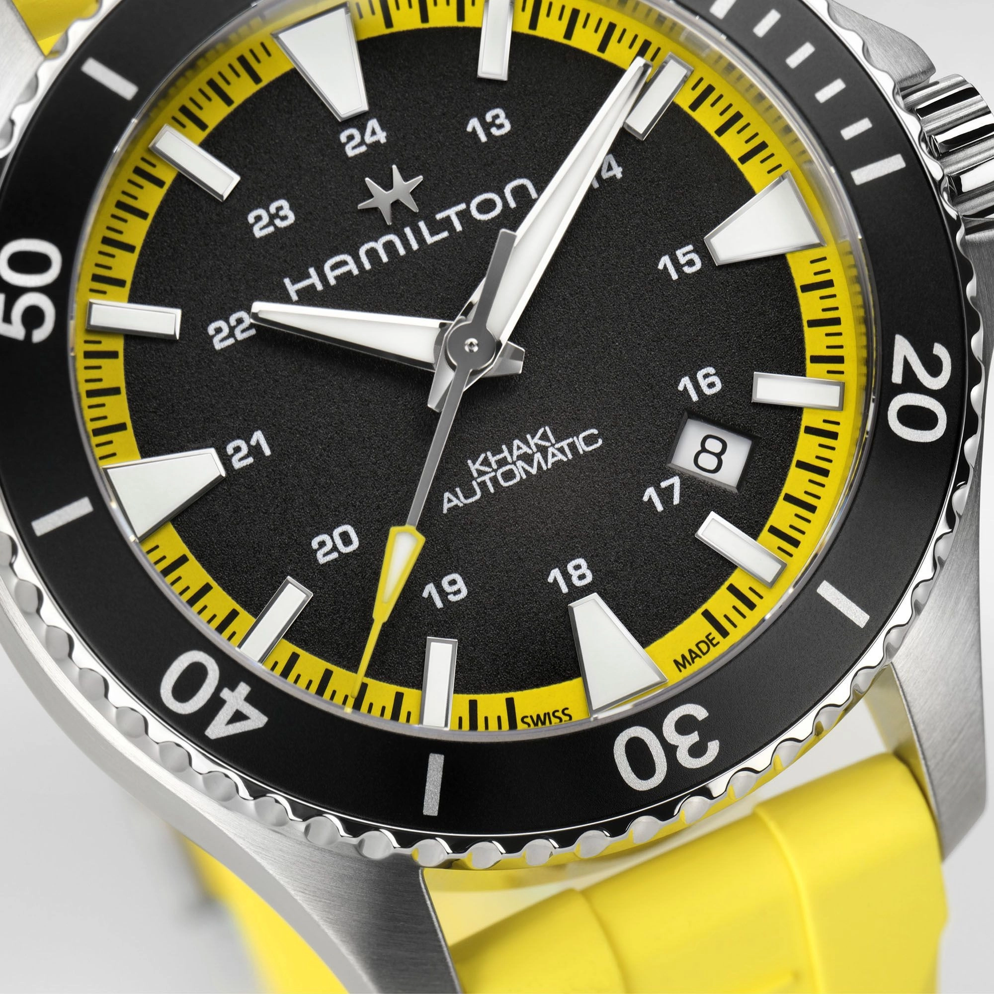 Khaki Navy Scuba Auto / H82395332