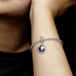 PANDORA Moments Серебряный Шарм/ 798021CZ