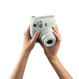 Fujifilm Instax Mini 12 Camera Mint Green