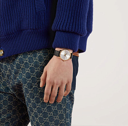 Gucci  Женские  Наручные часы/ YA1264181 Швейцария