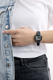 Casio General Ladies Wristwatch/ LW-200-1BVDF