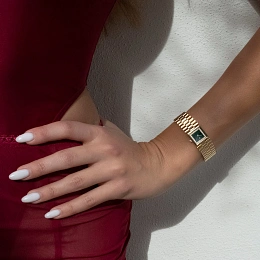 Vanna Quartz Wristwatch Women/CatGMal USA