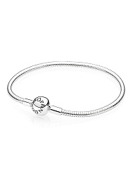 Snake chain silver bracelet with roundclasp