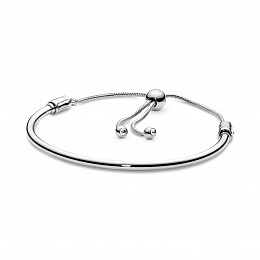 Silver bangle with clear cubic zirconia andsliding