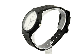 Casio General Мужские Наручные часы/ MW-240-7EVDF