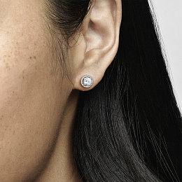 Silver stud earrings with clear cubic zirconia/Серебряные серьги-пусеты с чистым кубическим цирконие