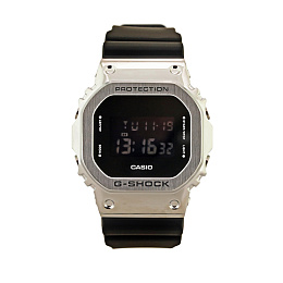 Casio G-Shock GM-5600-1DR