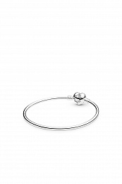 Silver bangle with heart-shaped clasp/Серебряный браслет