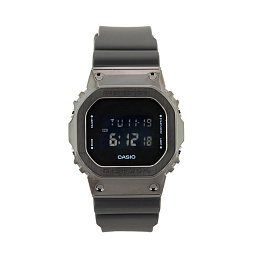 Casio G-Shock GM-5600B-1DR